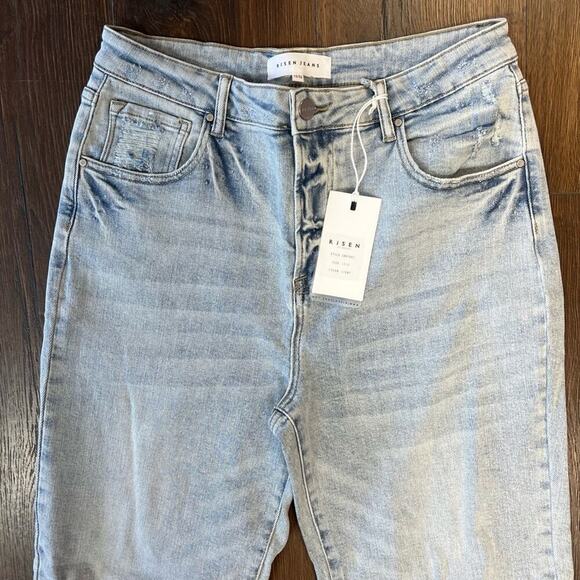 🆕 Risen Light Wash Stained Pocket Distressed crop jean SZ 15/32 - Picture 3 of 6